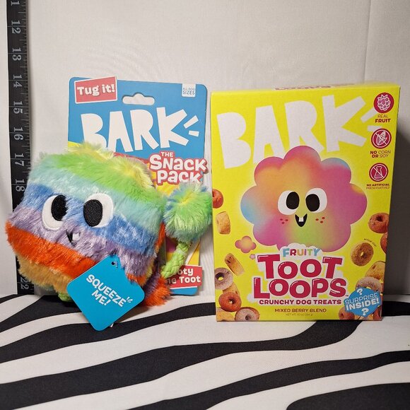 *SALE* NWT Bark The Snack Pack Tooty the Toot Dog Toy and Treats - Picture 1 of 7